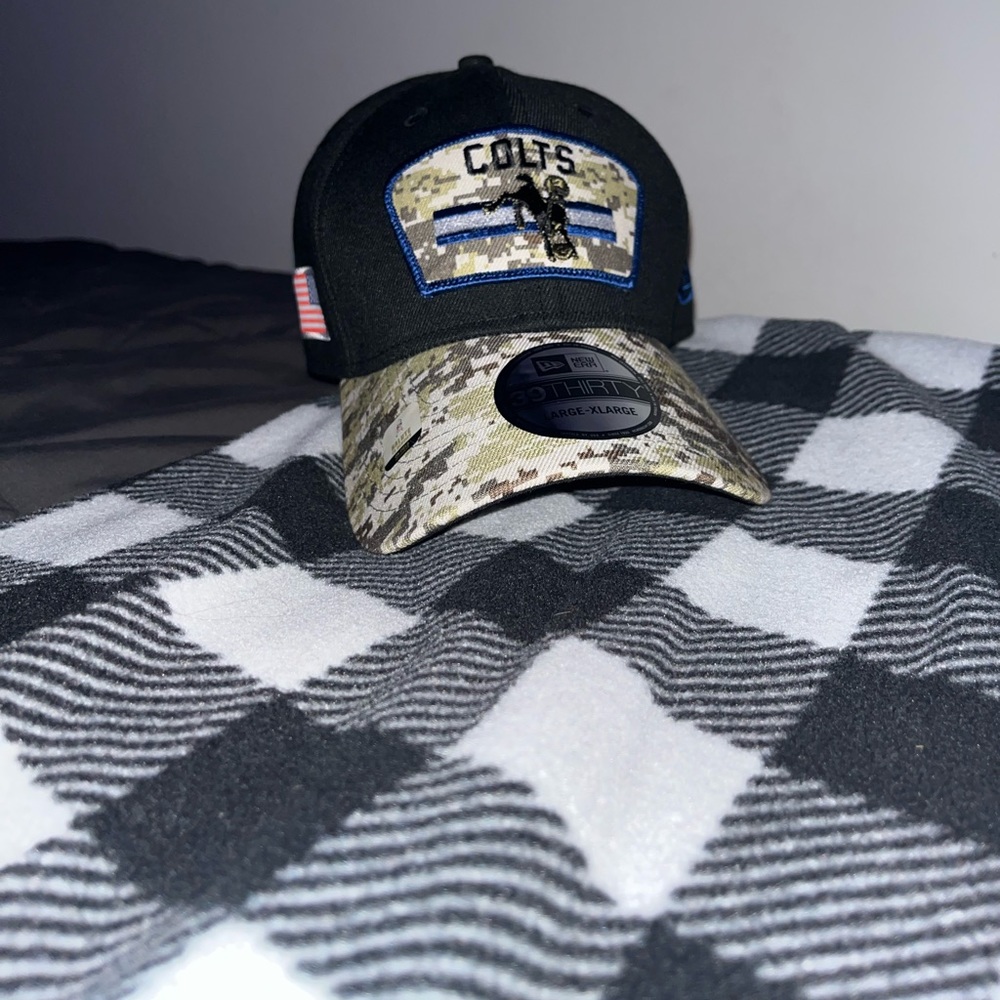 Colts Salute to service hat